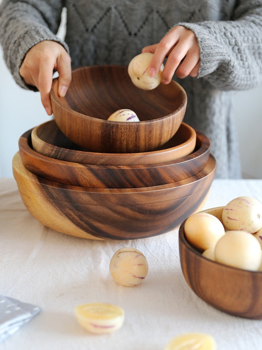 Acacia wood bowl