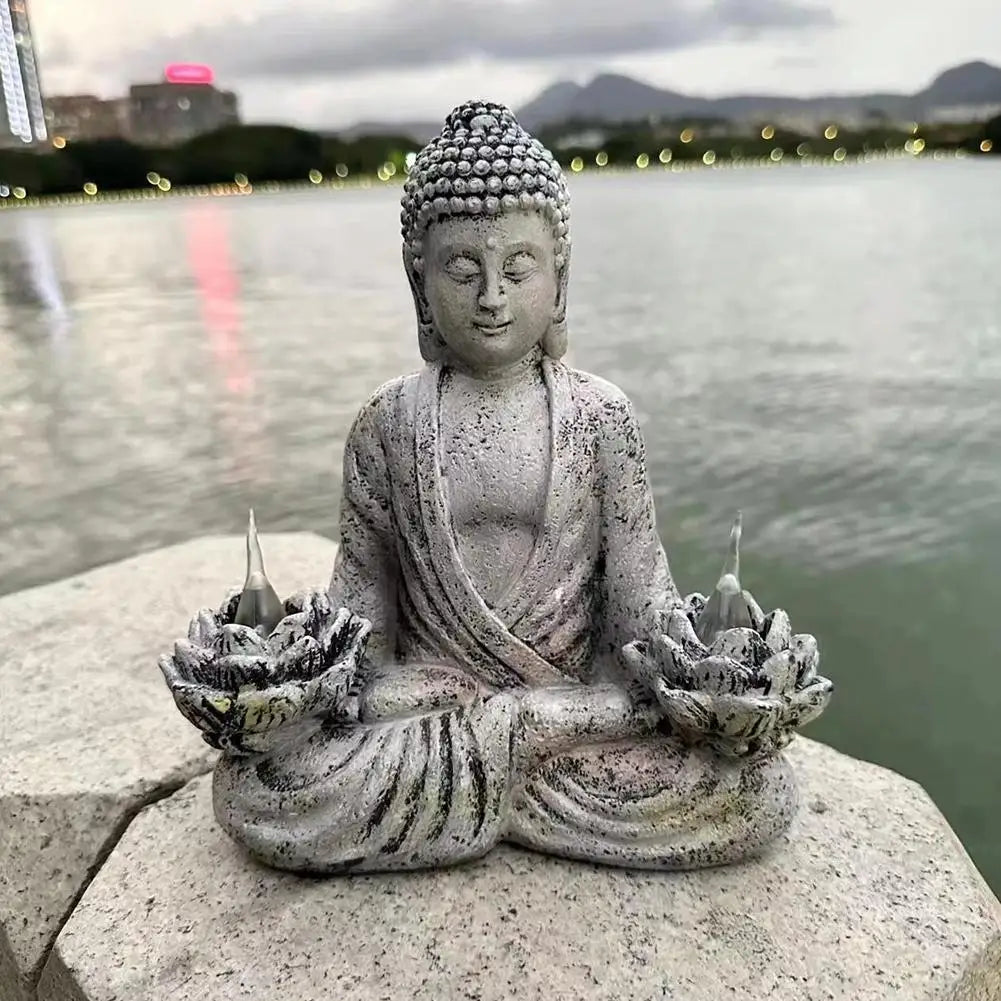 Statue de lumières solaires de Bouddha